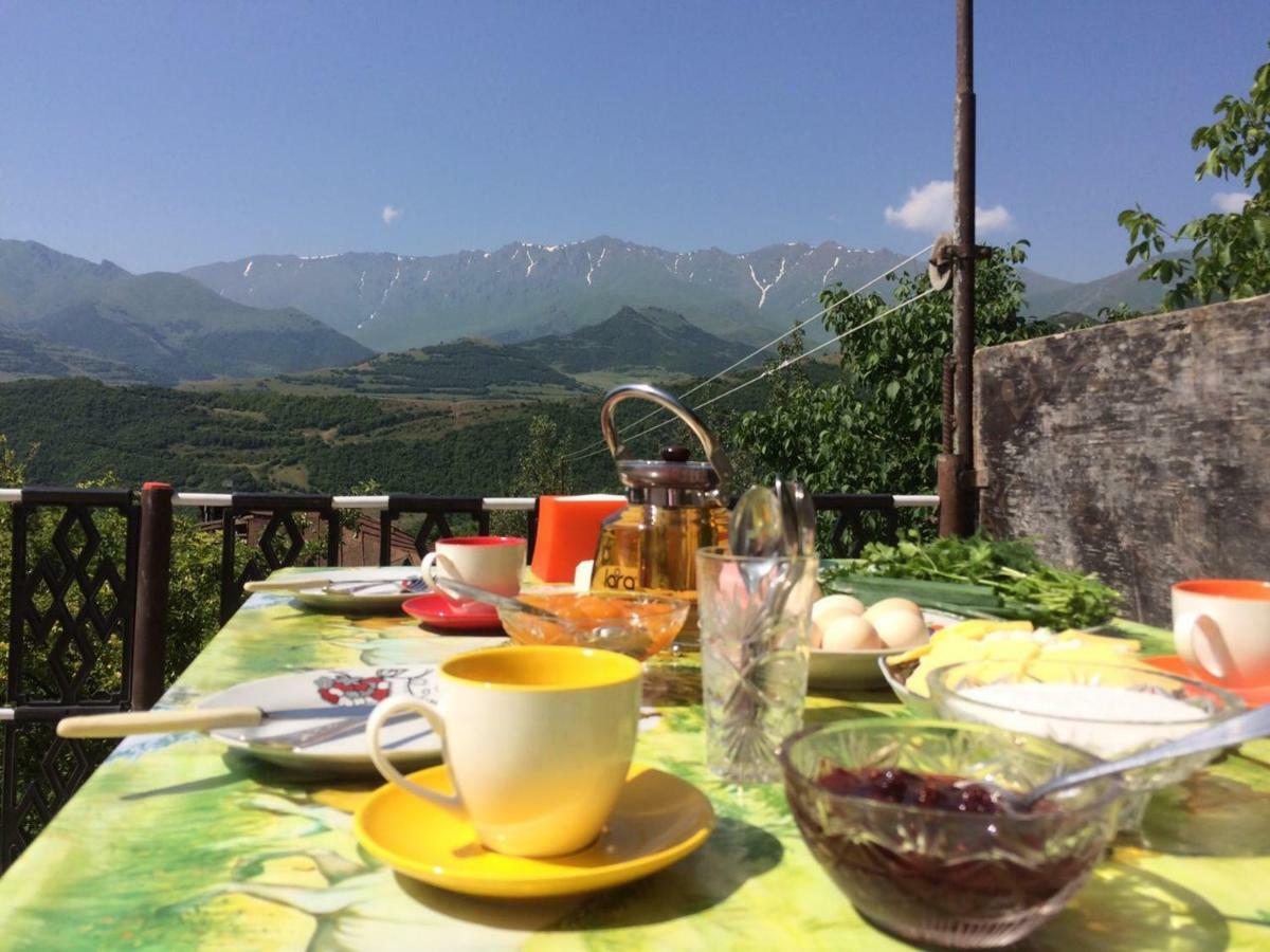 Ana-Maria Bnb Tat'ev Exterior photo